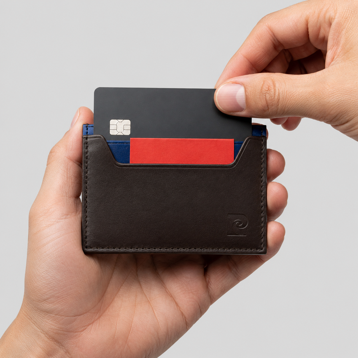 Wallet Pierre Cardin Diseño Compacto con Protección RFID